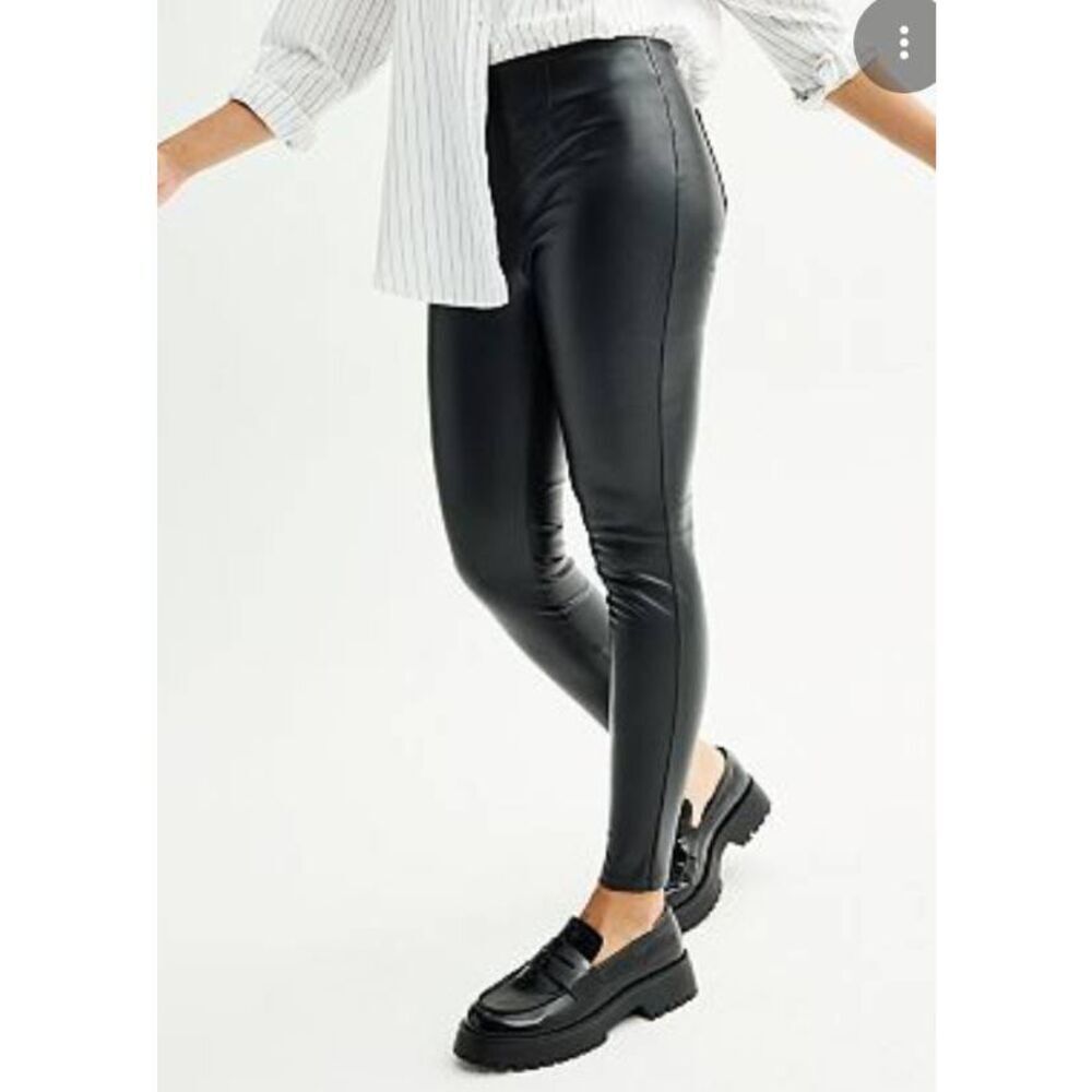 NWT SO Juniors Ponte Leggings Faux Leather